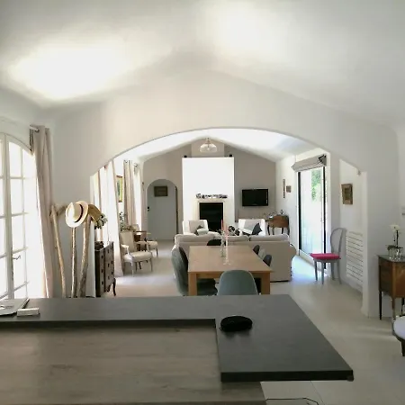 Maison Angelvin Vila *